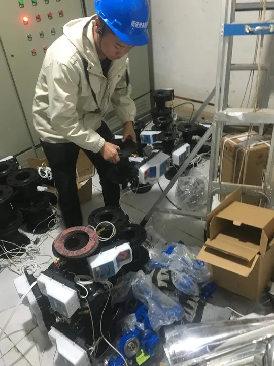 【双节奋战举行时（二）】同心协力挑重担  施工一线加速干！(图7)