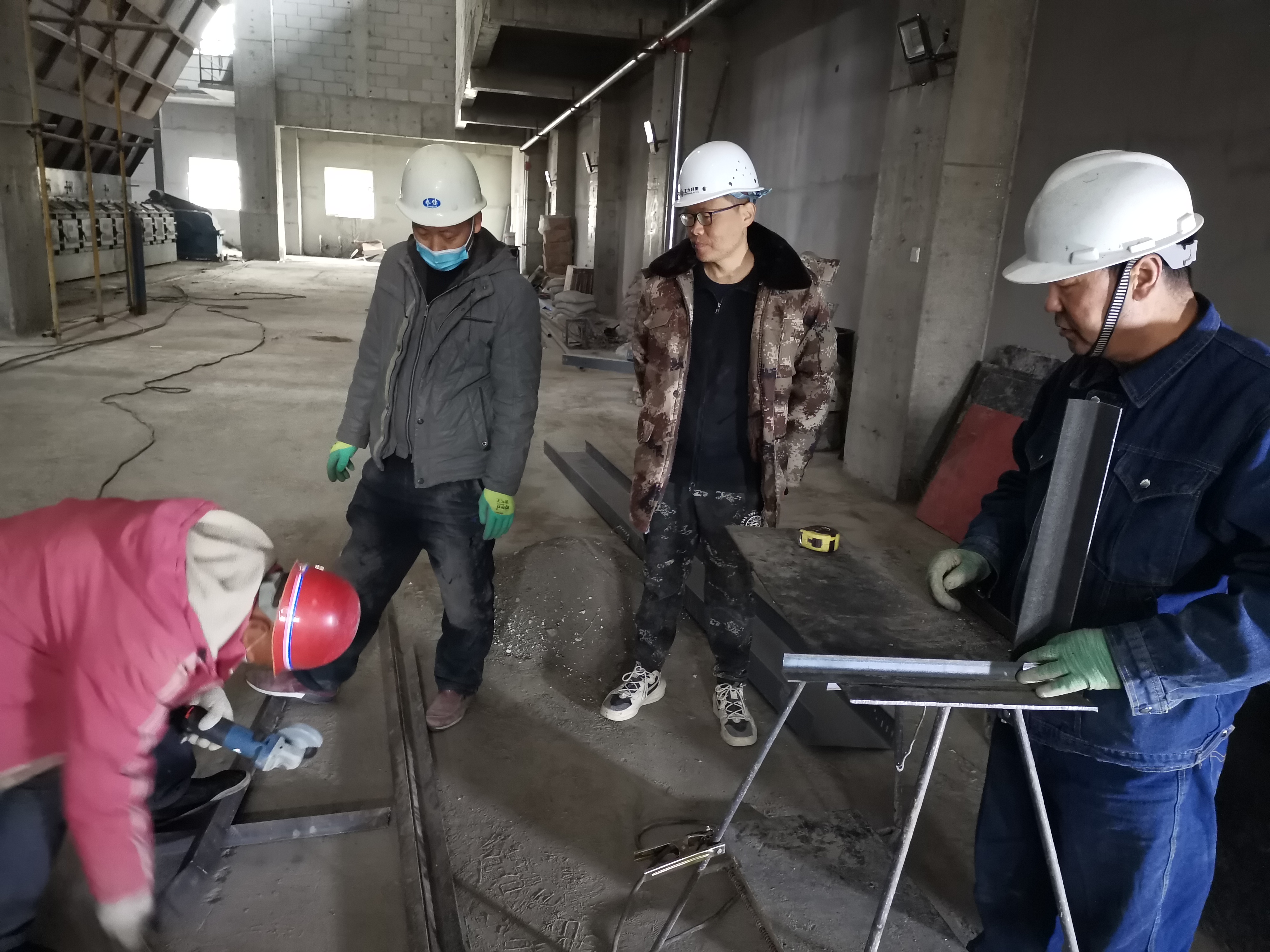 【国庆坚守，，，，，，现在我在岗】必威官方首页官网人全力备战今冬供暖（一）(图3)